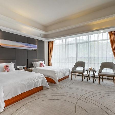 Shenzhen Estern Banshan Hotel Екстер'єр фото