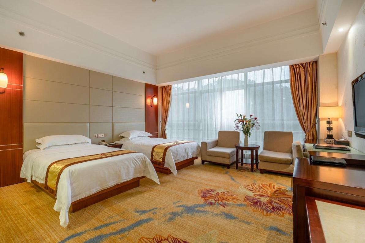 Shenzhen Estern Banshan Hotel Екстер'єр фото
