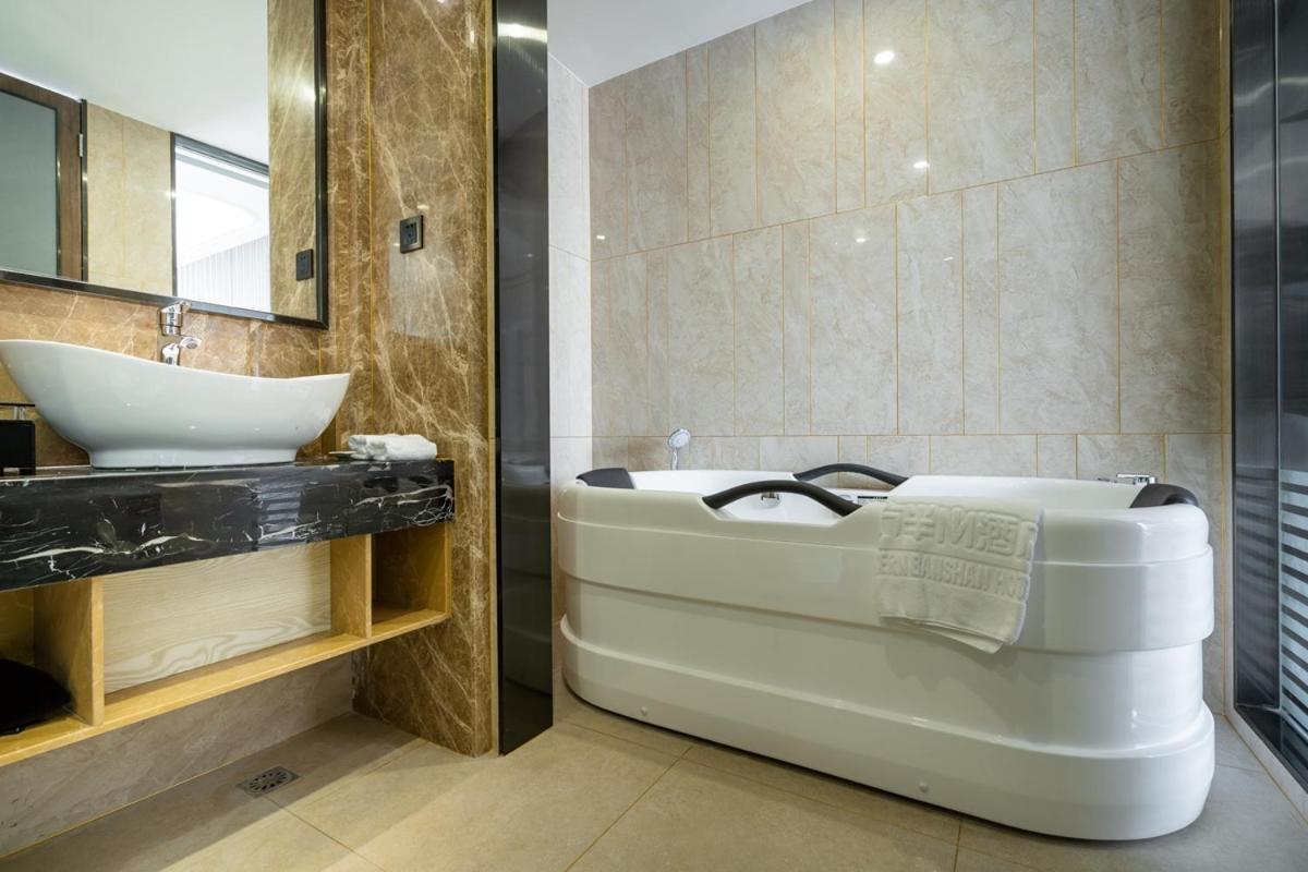 Shenzhen Estern Banshan Hotel Екстер'єр фото